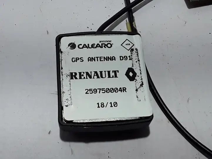 Renault Latitude (L70) (2010 - 2014) 259750004R GPS антенна — фото 3