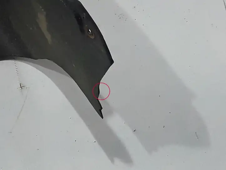 Volkswagen Caddy (2010 - 2015)  2K0810972D Задний подкрылок