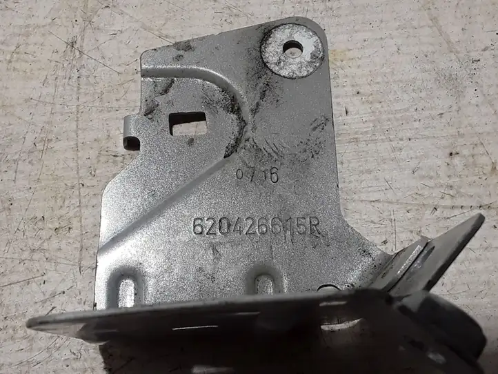 Renault Espace (2015 - 2019)  620426615R Держатель крыла