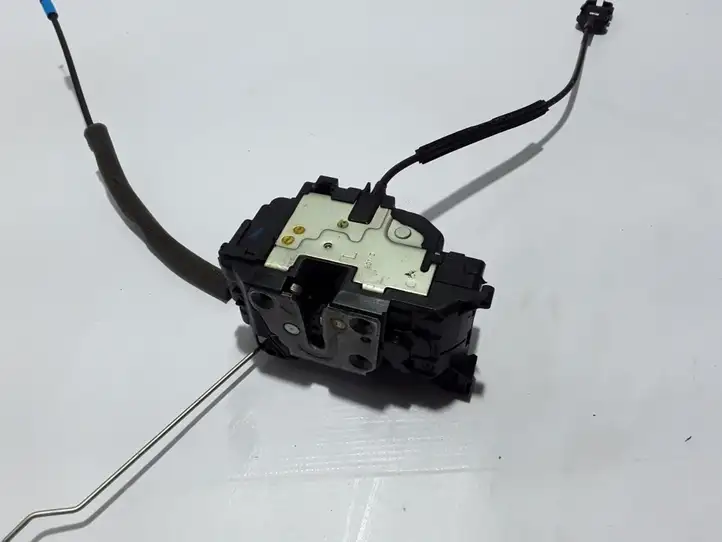 Mercedes-Benz Citan W415 (2013 - 2021)  8200542396 Замок задней крышки