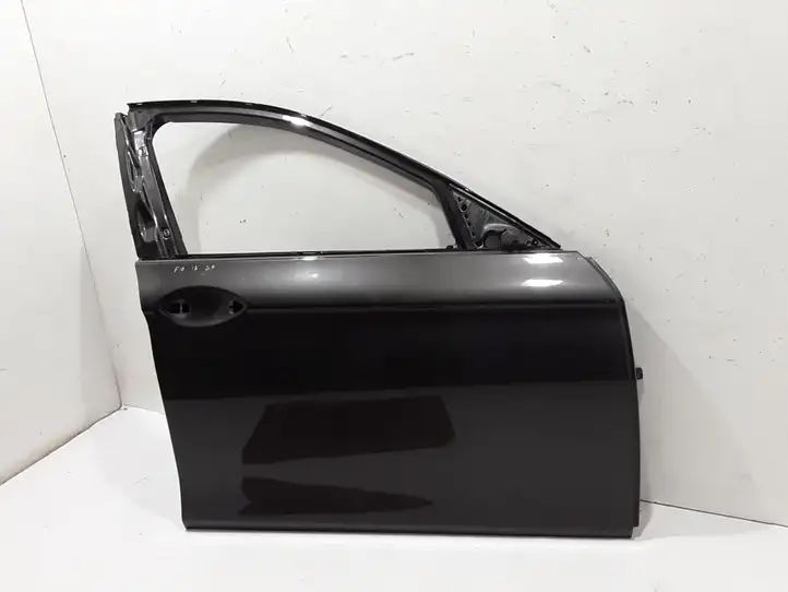 BMW 5 F10 F11 (2009 - 2016)  7206108 Дверь