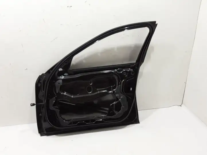 BMW 5 F10 F11 (2009 - 2016)  7206108 Дверь