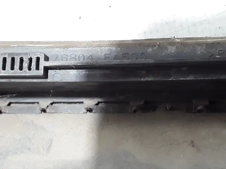 Nissan Pathfinder R51 (2005 - 2012) 76804EA500 Решетка в крыле — фото 3