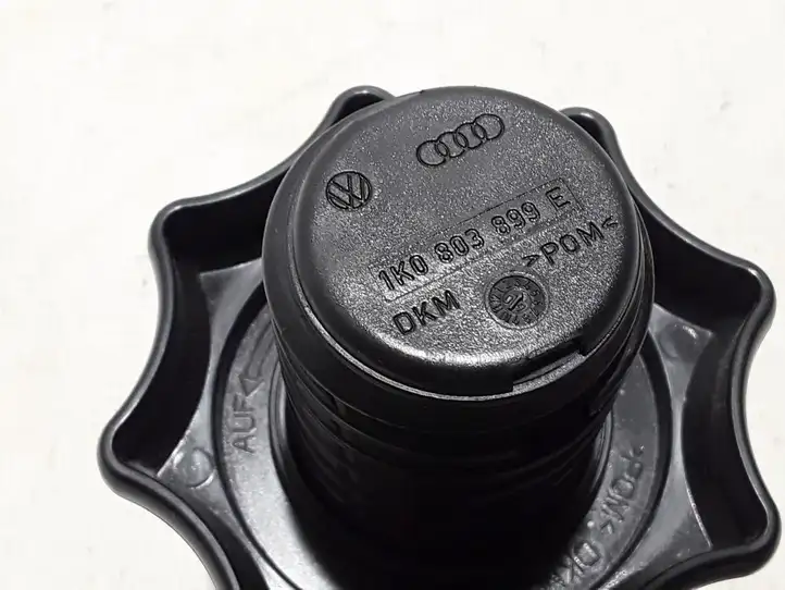 Audi Q5 SQ5 (2008 - 2012) 1K0803899E Кронштейн запасного колеса — фото 2