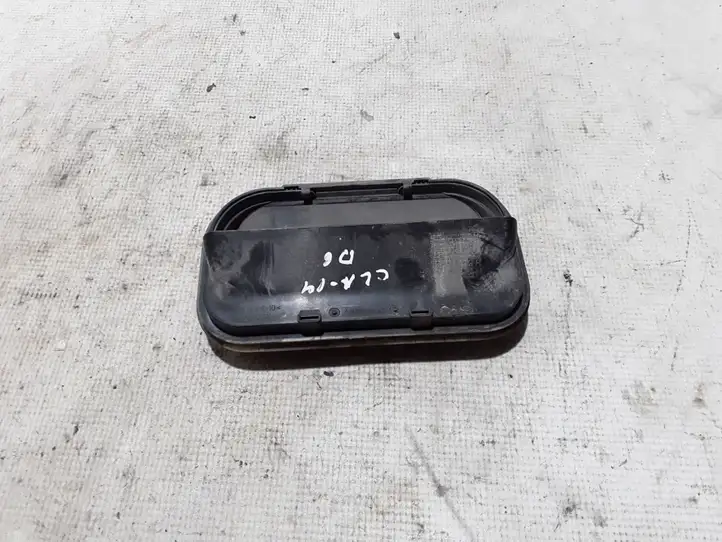 Mercedes-Benz CLA C117,X117,W117 (2013 - 2019) A1698300342 Решетка в крыле — фото 1