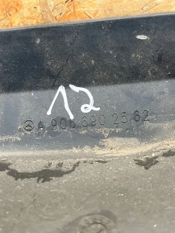 Mercedes-Benz Sprinter W906 (2006 - 2018) A9066902562 Молдинг крыла — фото 3