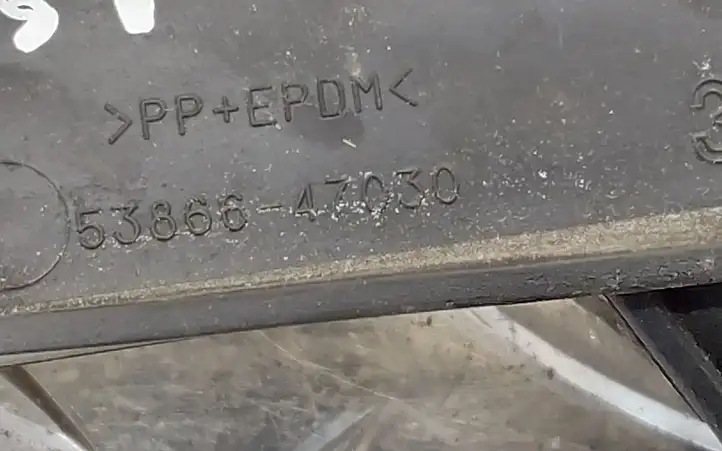 Toyota Prius+ (ZVW40) (2011 - 2018) 5386647030 Накладка крыла — фото 3