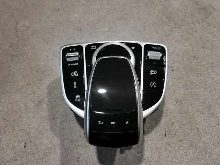 Mercedes-Benz C AMG W205 (2014 - ) A2059005915 Контроллер мультимедийной системы — фото 1