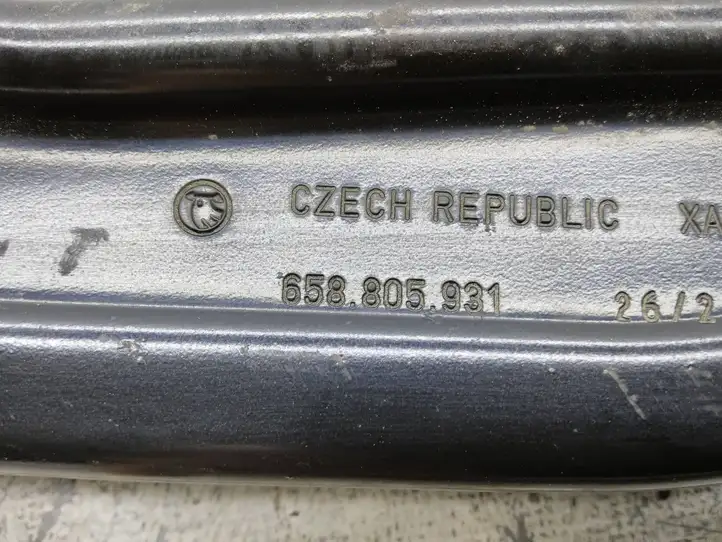 Skoda Kamiq (2019 - ) 658805931 Кронштейн заднего бампера — фото 2