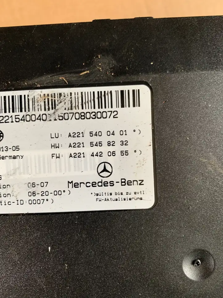 Mercedes-Benz S W221 (2005 - 2013) A2215400401 Блок управления аккумулятором — фото 5