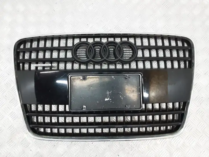 Audi Q7 4L (2005 - 2009) 4L0853651A Верхняя решетка радиатора — фото 1