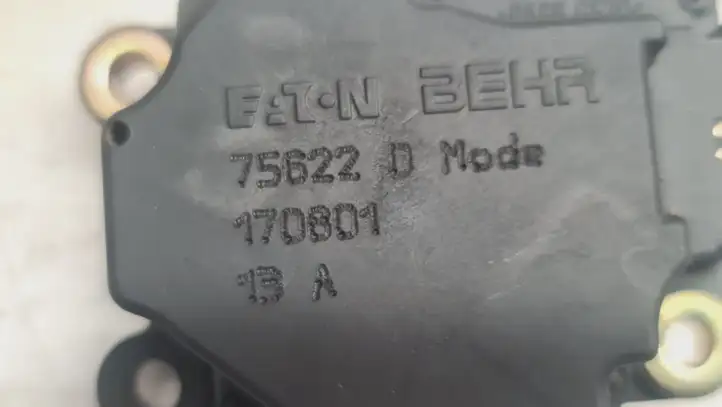 Volvo V70 (2000 - 2004) 75622D Двигатель задвижки потока воздуха — фото 4