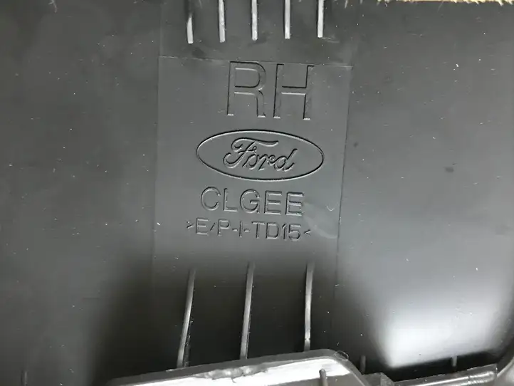 Ford Focus (2015 - 2019) F1EBA27406GB1F50 Обшивка задней двери — фото 8