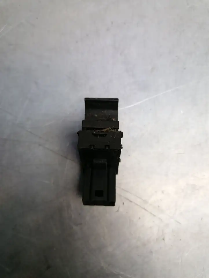 Volkswagen Golf V (2003 - 2009) 7L5959855B Кнопка стеклоподъемников — фото 2