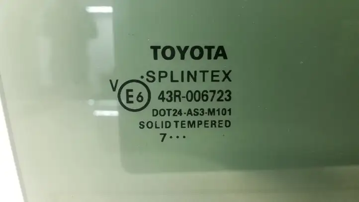 Toyota Avensis T250 (2006 - 2009) Стекло задней двери — фото 2