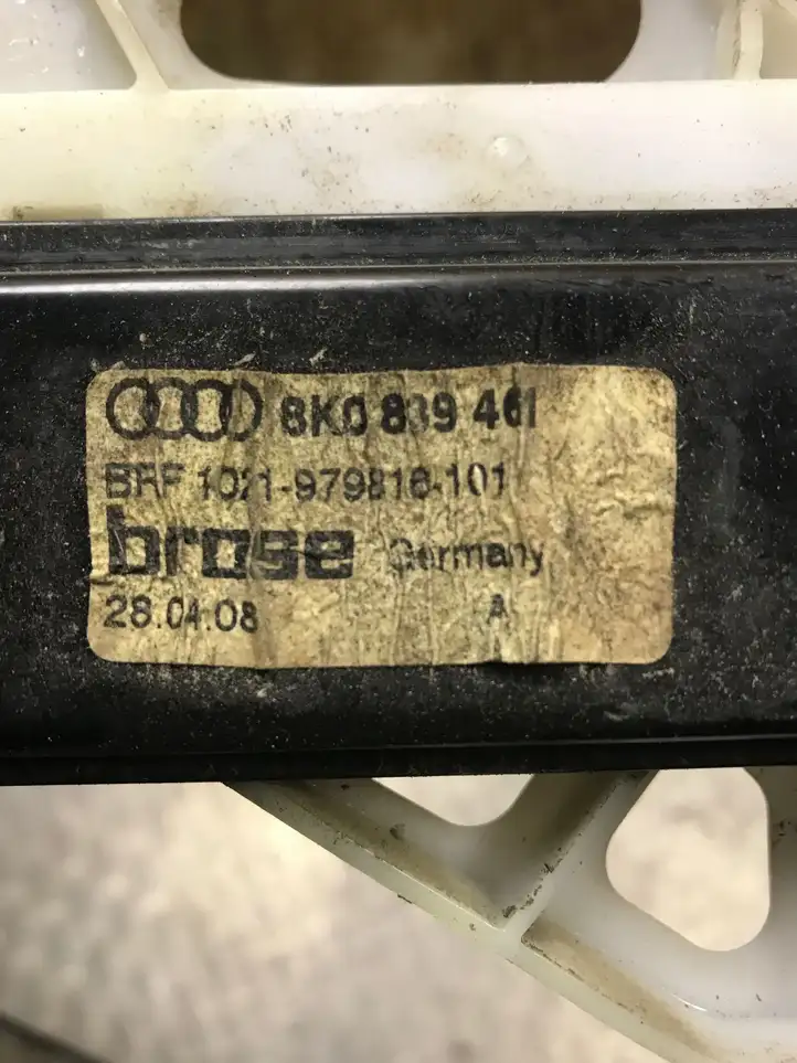 Audi A4 S4 B8 8K (2007 - 2011) 8K0839461 Стеклоподъемник задней двери без мотора — фото 2