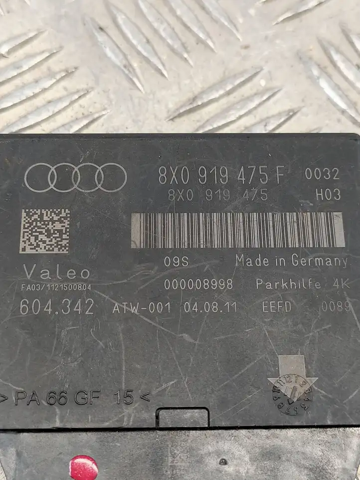 Audi A1 (2010 - 2014) 8X0919475F Блок управления парктрониками — фото 4