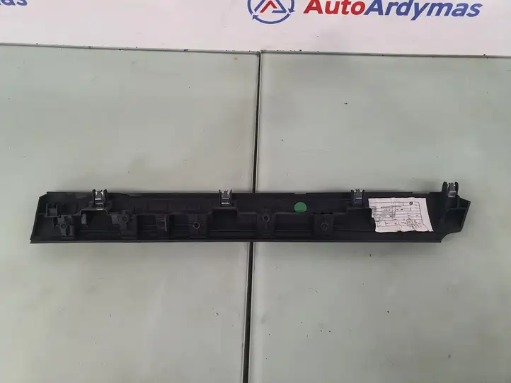 BMW X1 F48 F49 (2015 - 2022) 9348818 Нижняя отделка панели приборов — фото 2