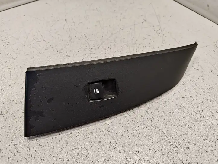 BMW 5 E60 E61 (2004 - 2010) 6940313 Кнопка стеклоподъемников — фото 1