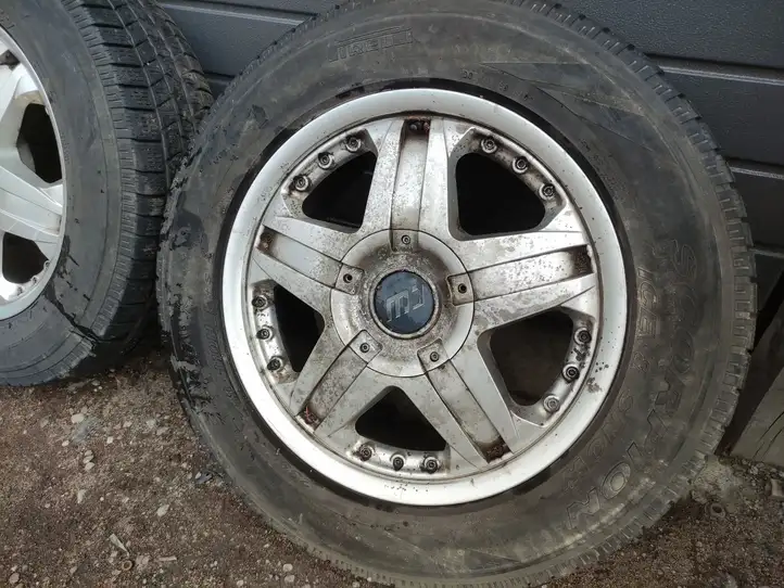 Land Rover Discovery 3 - LR3 (2004 - 2009) Легкосплавный колесный диск R18 — фото 3