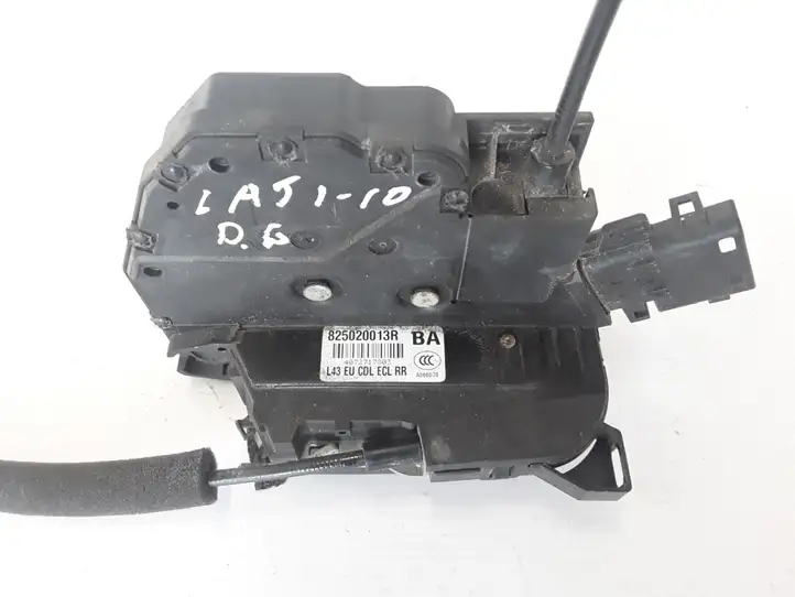 Renault Latitude (L70) (2010 - 2014) 825020013R Замок задней двери — фото 4
