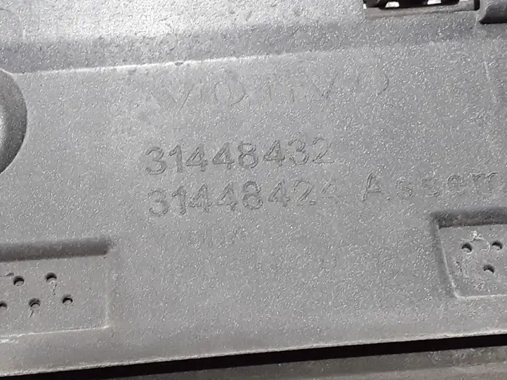 Volvo XC90 (2014 - 2019) 31448432 Молдинги задней двери — фото 4