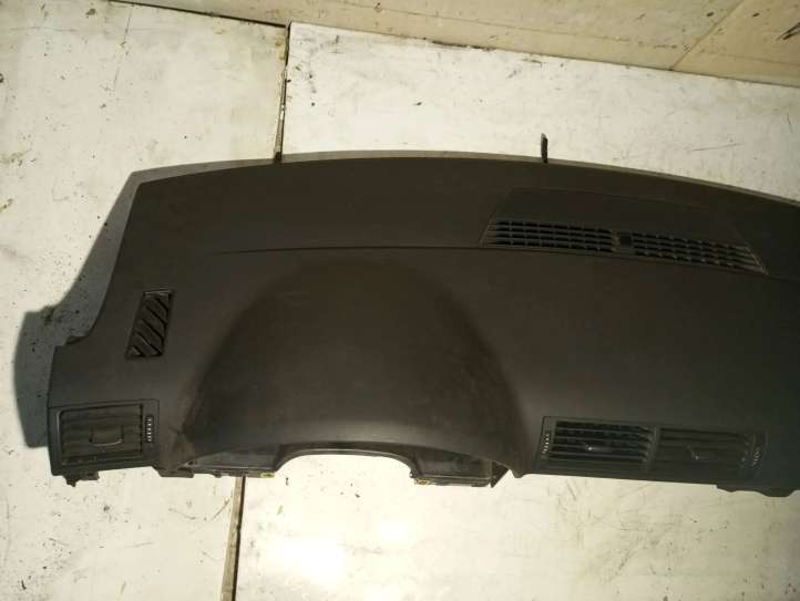 8E1857041L Audi A4 S4 B7 8E 8H Panelė