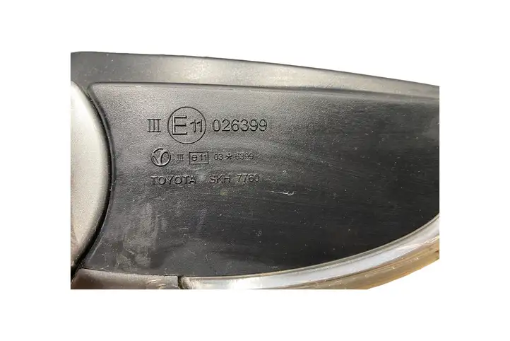 Toyota Avensis T270 (2009 - 2012) E11036399 Боковое зеркало с электроприводом — фото 8