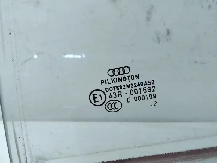 Audi A4 S4 B8 8K (2011 - 2015) Стекло задней двери — фото 2