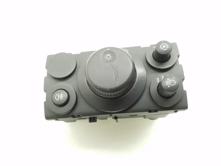 Opel Astra H (2004 - 2009) 13198926 Включатель фонарей — фото 2