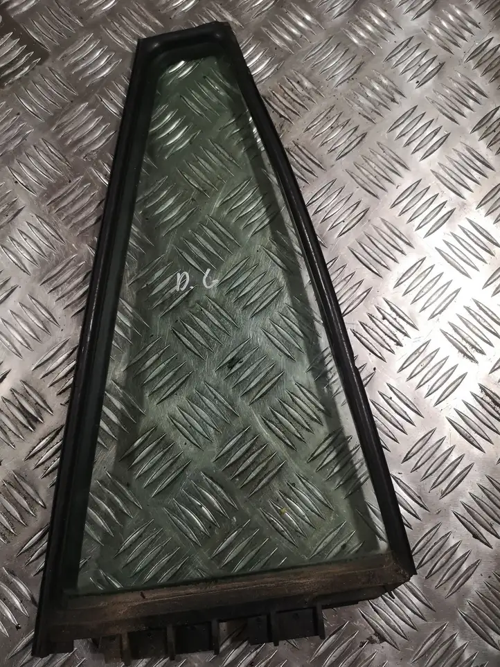 Toyota RAV 4 (XA30) (2006 - 2016) 43R00122 Форточка двери — фото 1