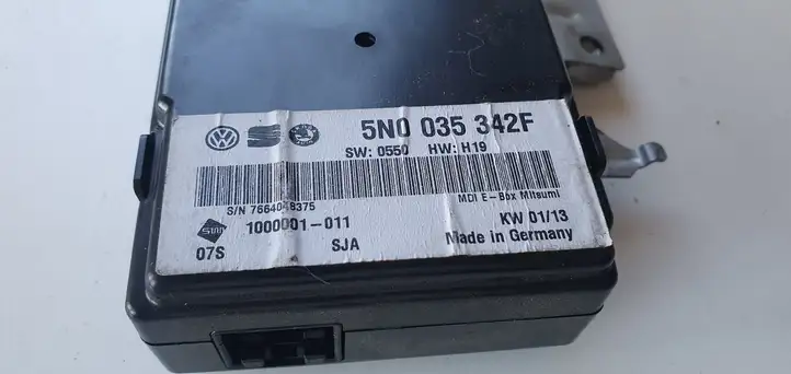 Skoda Rapid (NH) (2012 - 2019) Прочие блоки управления — фото 5