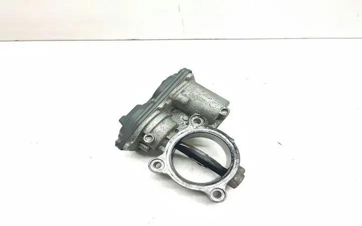 BMW 3 F30 F35 F31 (2012 - 2018) 7810752 Дроссельная заслонка — фото 3