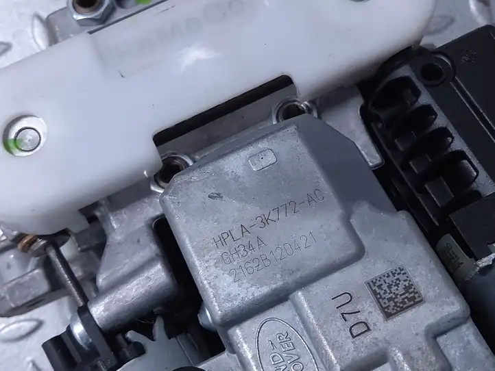Land Rover Defender (2020 - ) HPLA3C529AC Комплект оси рулевого колеса — фото 3