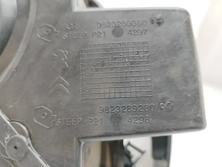 Peugeot 208 (2019 - ) 9823289280 Крышка топливного бака — фото 4