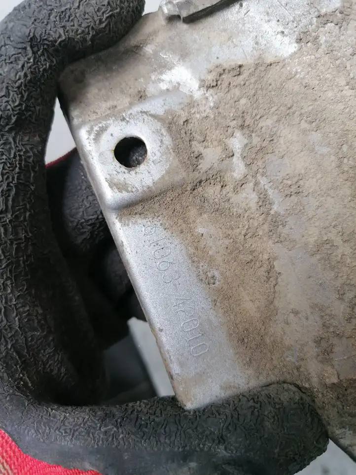 Toyota RAV 4 (XA30) (2006 - 2016) 6106342010 Наружная отделка заднего порога — фото 3