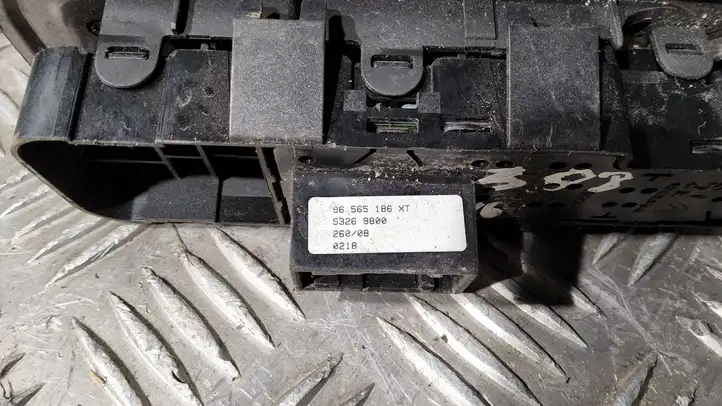 Peugeot 308 (2007 - 2013) 96565186XT Кнопка стеклоподъемников — фото 3