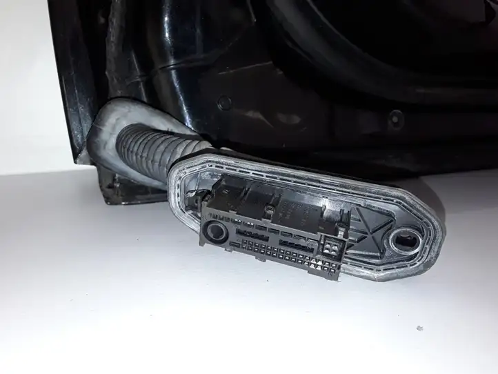 BMW 5 F10 F11 (2009 - 2016)   Дверь