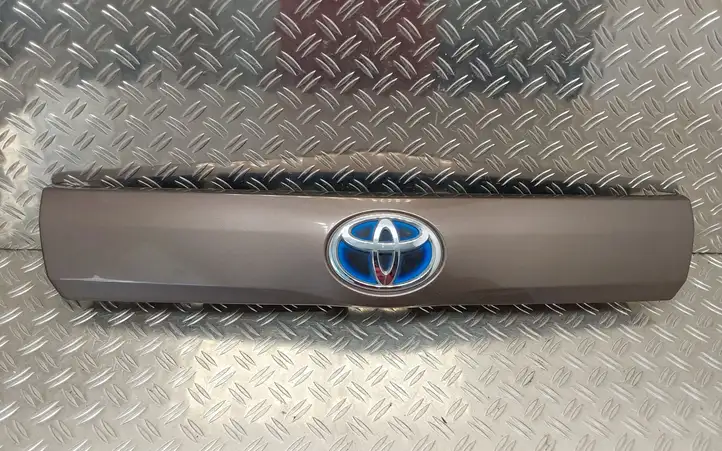 Toyota Prius+ (ZVW40) (2011 - 2018) 7680147140 Подсветка номера — фото 1