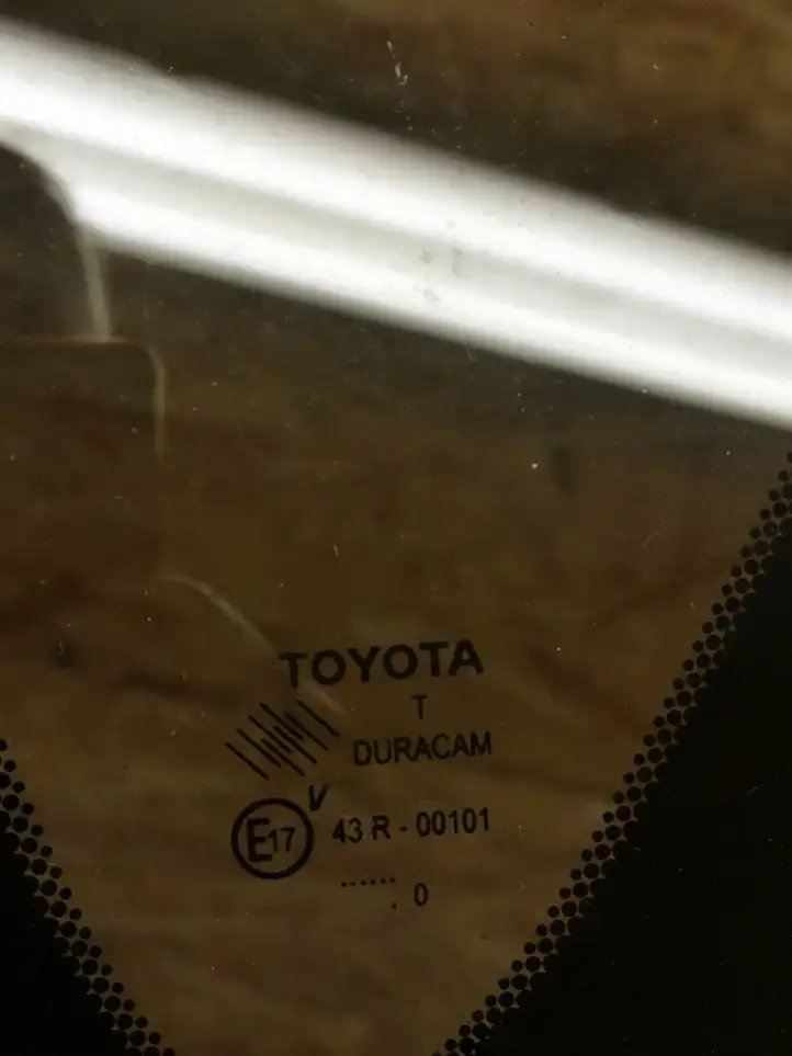 Toyota Verso (2009 - 2012) 43R00101 Заднее боковое стекло — фото 4