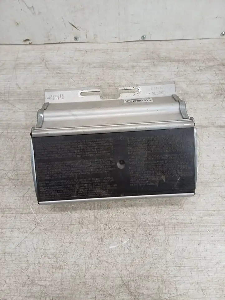 Mercedes-Benz Vaneo W414 (2001 - 2005) 305161899001 Подушка безопасности пассажира — фото 3