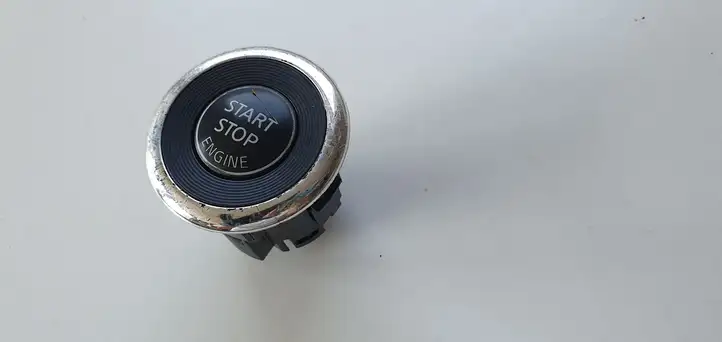 Nissan Qashqai (2013 - 2017) Другие включатели / ручки/ переключатели — фото 1