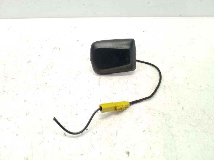 Chrysler Town & Country V Antena (GPS antena)