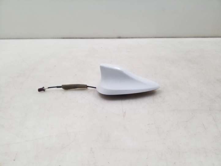 Subaru Legacy Antena (GPS antena)