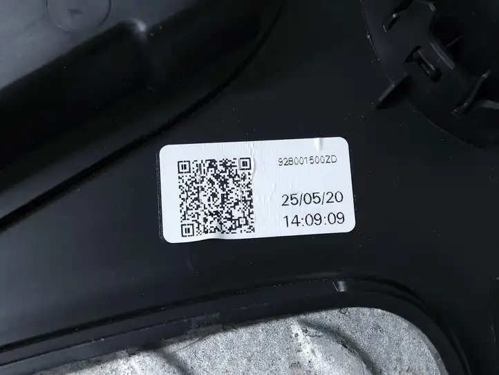 Citroen Berlingo (2018 - ) 928001500ZD Центральная отделка панели приборов — фото 5
