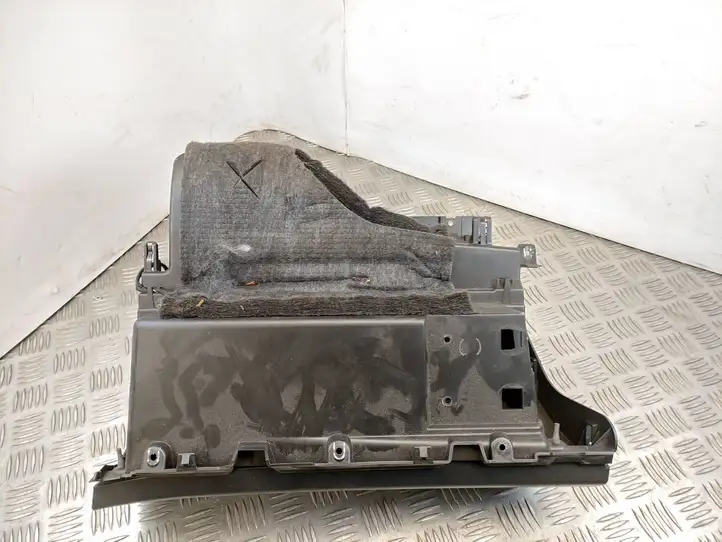 Mercedes-Benz B-class W246 (2011 - 2014) 2012659 Бардачок в сборе — фото 2