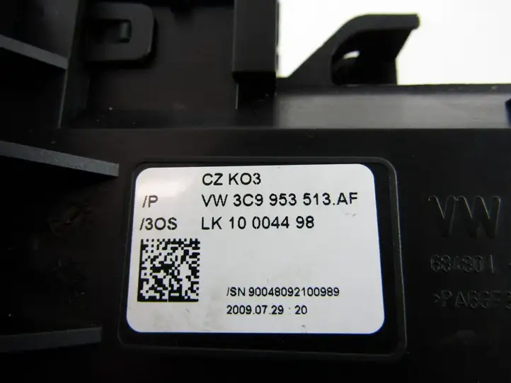 Volkswagen PASSAT B6 (2005 - 2010)   Мултифункционный включатель управления / ручка