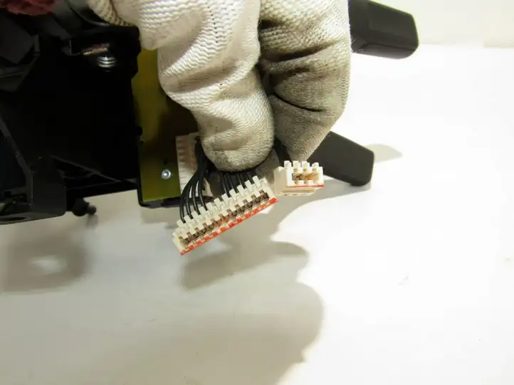 Volkswagen PASSAT B6 (2005 - 2010)   Мултифункционный включатель управления / ручка