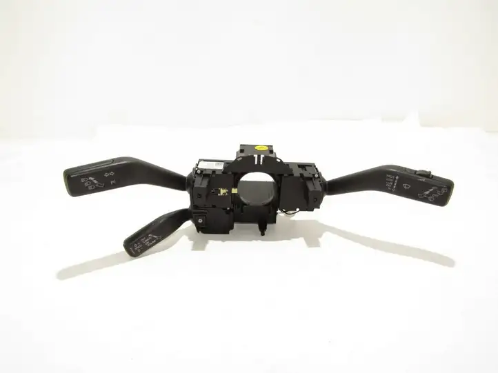 Volkswagen PASSAT B6 (2005 - 2010)   Мултифункционный включатель управления / ручка