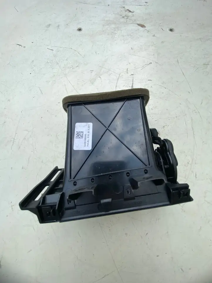 Land Rover Evoque I (2011 - 2015) BJ32018B09BB Боковой воздушный дефлектор — фото 3